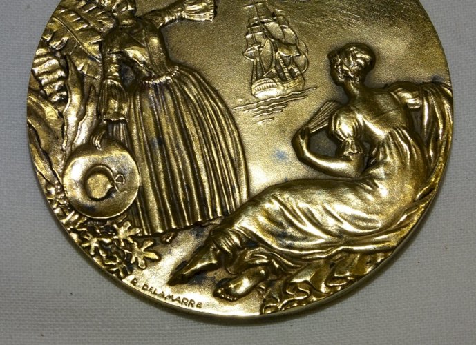 -BELLE MEDAILLE COMPAGNIE GENERALE TRANSATLANTIQUE "ANTILLES " en BRONZE    D