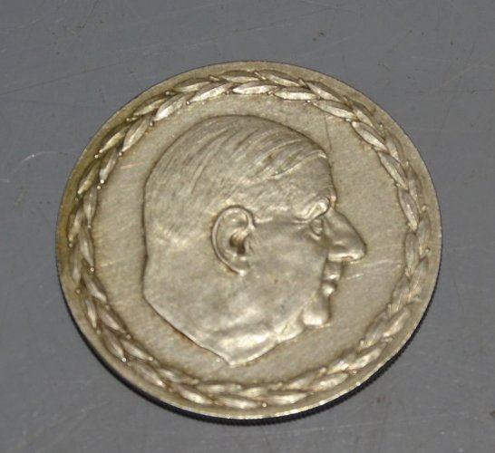 -BELLE MEDAILLE PIECE GENERAL DE GAULLE 1890/1970 ARGENT  1 PUR  Corne Abondance