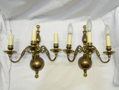 -BELLE PAIRE D'APPLIQUES Style HOLLANDAIS 3 FEUX BRONZE MASSIF fausses bougies D