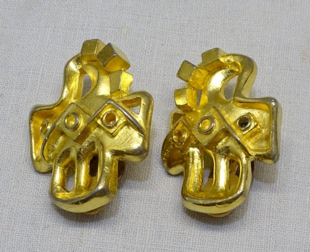 -BELLE PAIRE DE BOUCLES D'OREILLES CLIPS CHRISTIAN DIOR bijou vintage   D