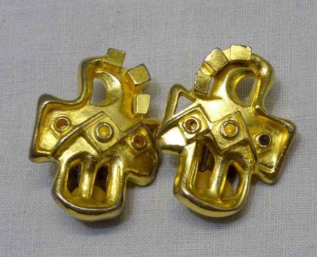 -BELLE PAIRE DE BOUCLES D'OREILLES CLIPS CHRISTIAN DIOR bijou vintage   D