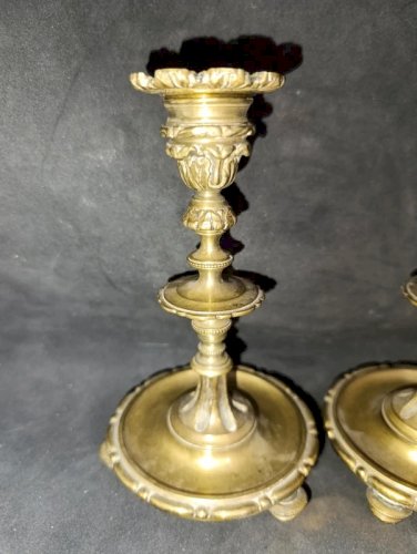 belle paire de bougeoir ancien en bronze ou laiton en bon etat