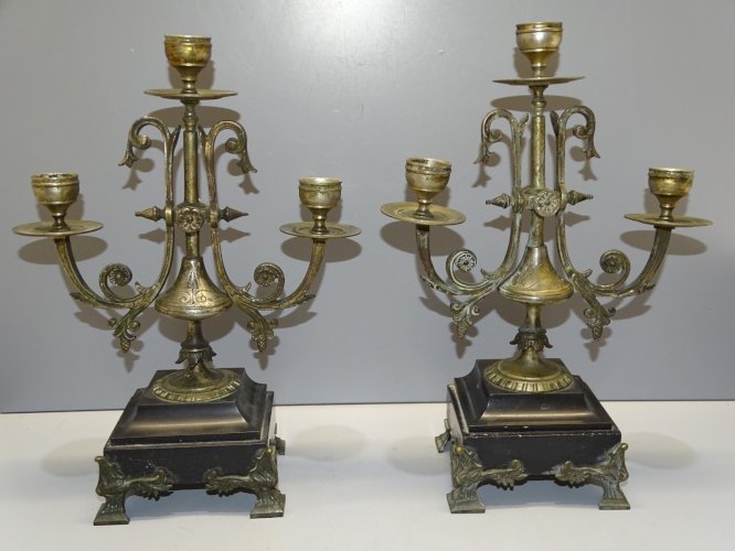 -BELLE PAIRE de BOUGEOIRS NAPOLEON III SOCLES MARBRE NOIR JUS de GRENIER    D