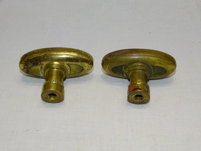 -BELLE PAIRE de BOUTONS de PORTE POIGNEES de PORTE Bronze JUS de GRENIER   D