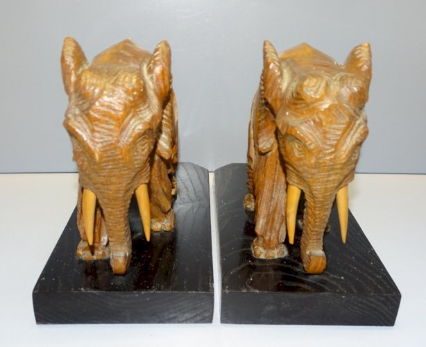 -BELLE PAIRE de SERRE LIVRES ELEPHANTS EN BOIS  sur SOCLE BOIS NOIR déco   D