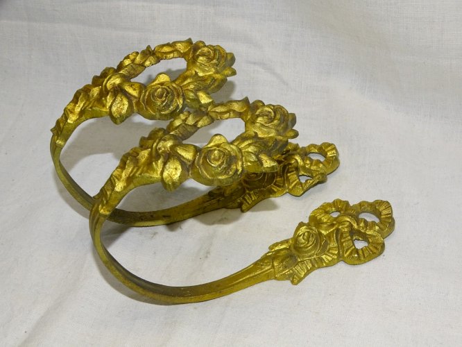 -BELLE PAIRE D'EMBRASSES ART DECO BRONZE  décor de ROSES & NOEUDS POUR RIDEAUX D