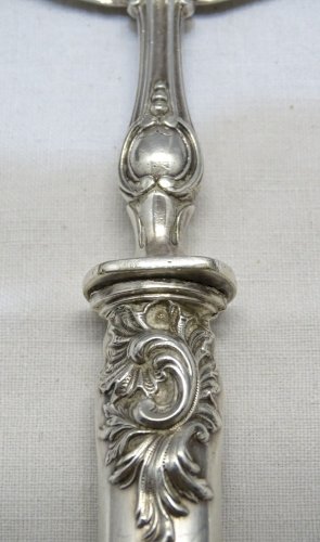 -BELLE PELLE A GATEAU AVEC MANCHE ROCAILLE ARGENT FOURRE Poinçon Minerve     D