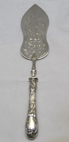 -BELLE PELLE A GATEAU AVEC MANCHE ROCAILLE ARGENT FOURRE Poinçon Minerve     D