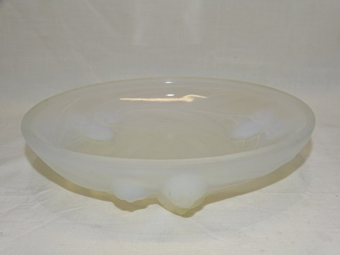 -BELLE PETITE COUPE VERRE OPALESCENT ETLING 100 MODELE EUCALYPTUS COLLECTION   D