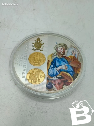 belle piece commémorative du vatican datant de 2016 representant Luc en tres bon etat
