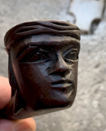 Belle pipe ancienne en bois sculpté tête d'hindou et singe