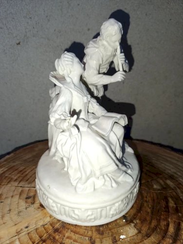 belle sculpture en porcelaine la lecon de musique fin 19 debut 20eme en bon etat