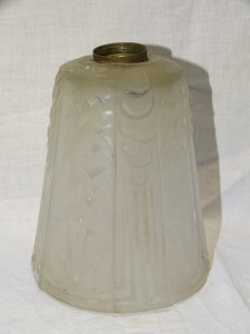 -BEAUTIFUL TULIP MULLER Brothers LUNEVILLE Glass Pressed Molded Frosted Colorless D