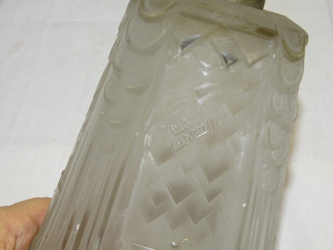 -BELLE TULIPE MULLER Frères LUNEVILLE VERRE Pressé Moulé dépoli incolore   D