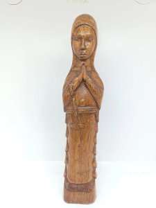 beautiful old wooden virgin in good condition