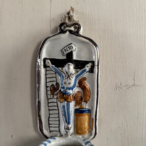 Bénitier en faïence de Nevers fin XVIIIe début XIXe M3611