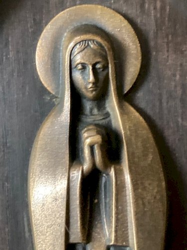 Bénitier Vierge Marie en bronze art déco signé M C Nantard