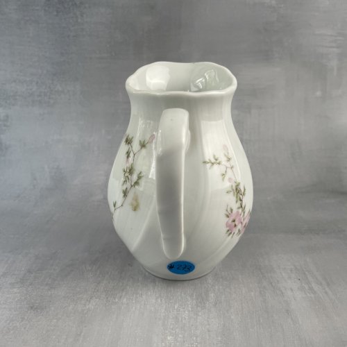 BERNARDAUD pichet pot à lait crémier porcelaine de Limoges décor Amandine