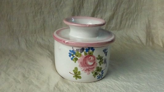 WATER BUTTER DISH IN FAIENCE WITH FLORAL DECOR ST BRICE COGNAC*