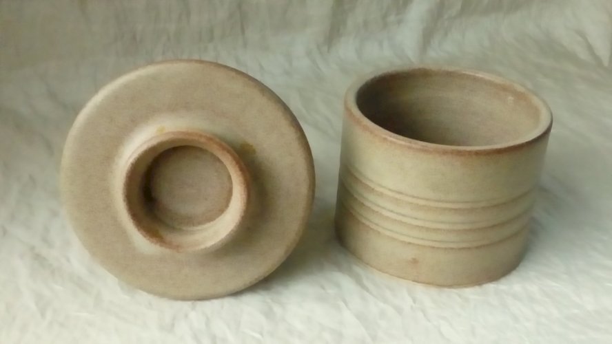 BEURRIER A EAU EN GRES VERNISSÉ *