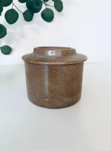 Beurrier à eau vintage en grès