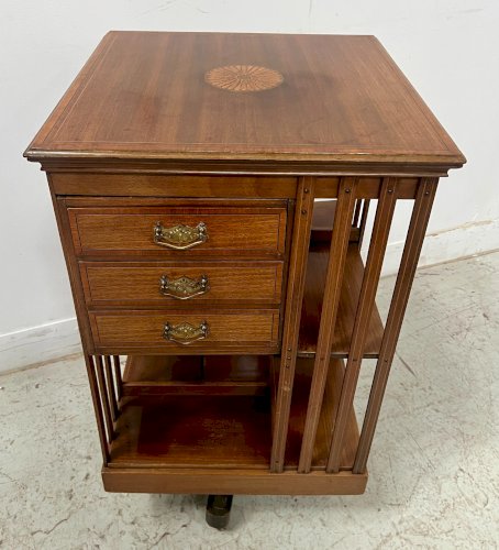 Bibliothèque Tournante En Acajou A Plateau Marqueté XX Siècle