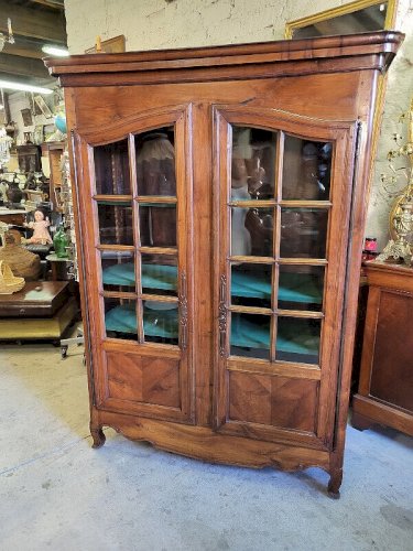 BIBLIOTHEQUE VITRINE LOUIS XV A PETITS CARREAUX DU DEBUT DU XIX ème SIECLE
