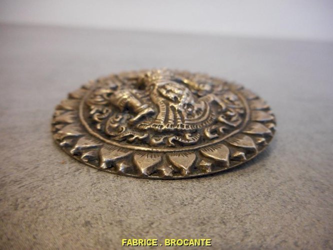 BIJOU ARTISANAL BROCHE ANCIENNE