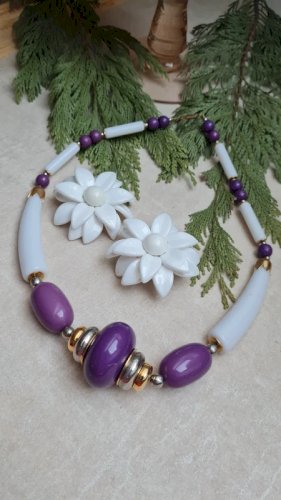 Bijoux seventies - Collier et boucles d oreilles oversize vintage violet et blanc