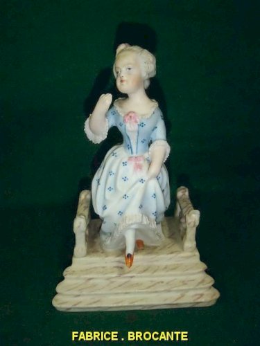 BISCUIT COLORISE DU XIX ème SIECLE