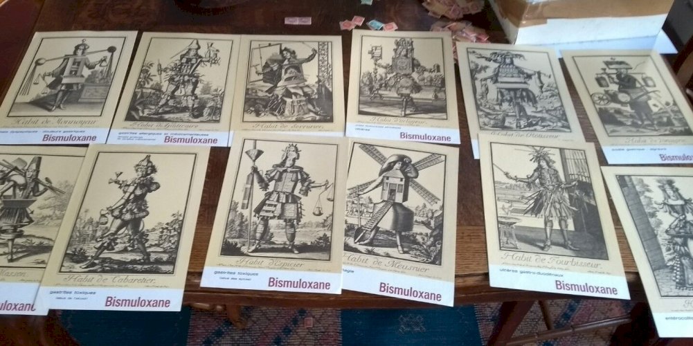 BISMULOXANE-  12 reproduction gravure LES METIERS (Larmessin) : serie complete