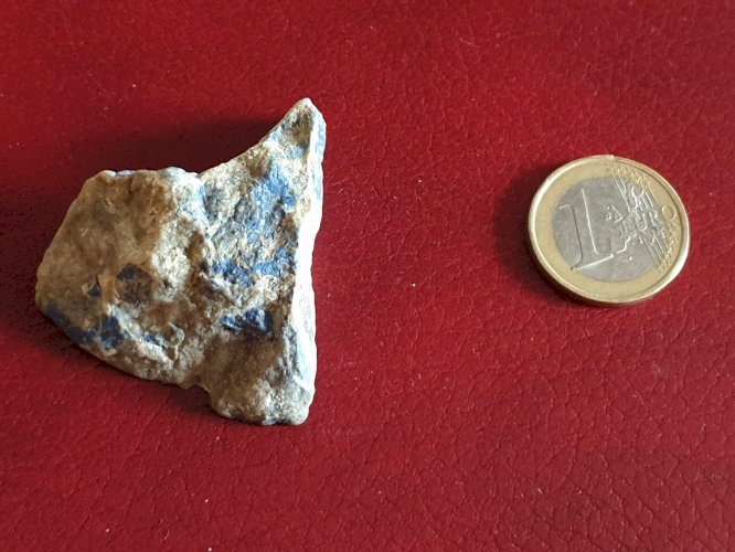 Bloc de lapis lazuli longueur 5,0 cm poids 38,3 grammes