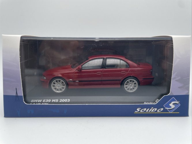 BMW E39 M5 (2003) 1/43 Solido