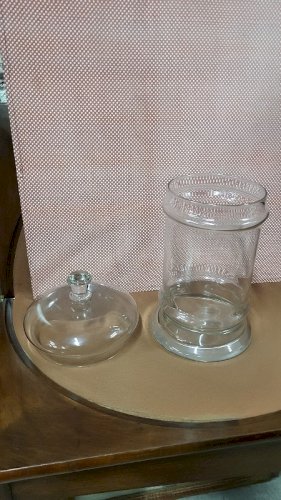 BOCAL BONBONNIERE EN VERRE ANCIEN N°1