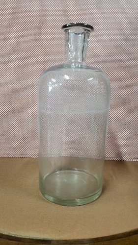 BOCAL OU BOUTEILLE EN VERRE ANCIEN N°5