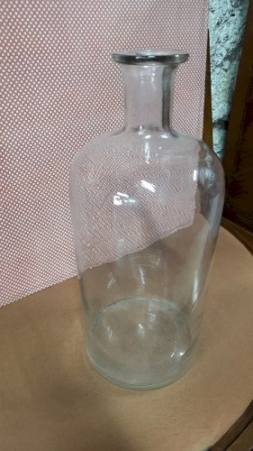BOCAL OU BOUTEILLE EN VERRE ANCIEN N°7