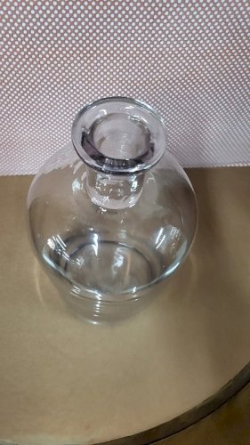 BOCAL OU BOUTEILLE EN VERRE ANCIEN N°8