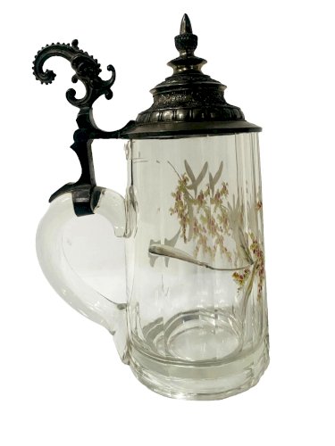 Bock couvert a bière en verre émaillé XX siècle