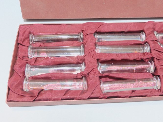 -BOITE 12 PORTE COUTEAUX CRISTAL E BOURDON MAITRE CRISTALLIER  JUS de GRENIER  D