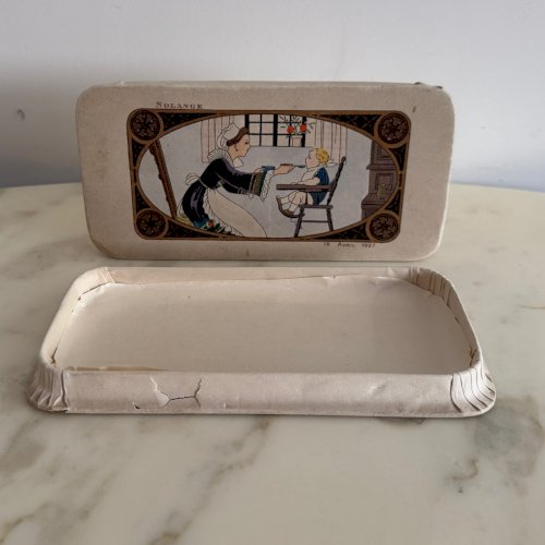 Boite 19 avril 1927 pour Flament Confiseur Orléans Solange et un bébé M3774