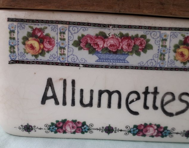 Boite à allumettes 