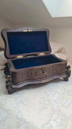 Boite à bijoux ancienne forêt noire 19 eme