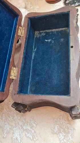 Boite à bijoux ancienne forêt noire 19 eme