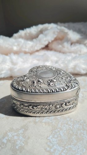 Boite a bijoux cœur en argent poinçons - 1900