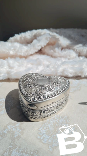 Boite a bijoux cœur en argent poinçons - 1900