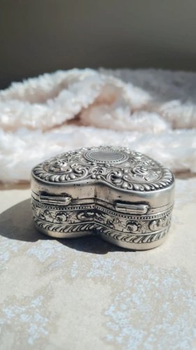 Boite a bijoux cœur en argent poinçons - 1900