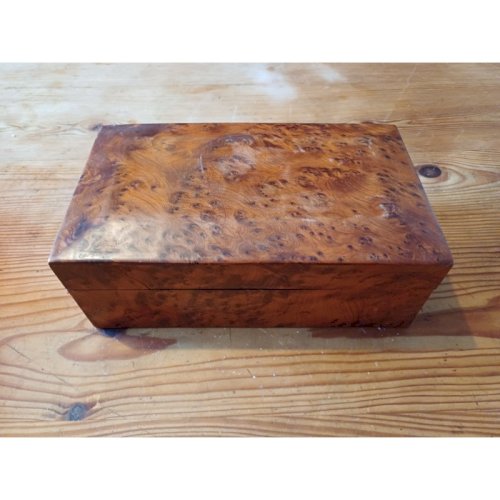 Boite à Bijoux en Loupe de Noyer