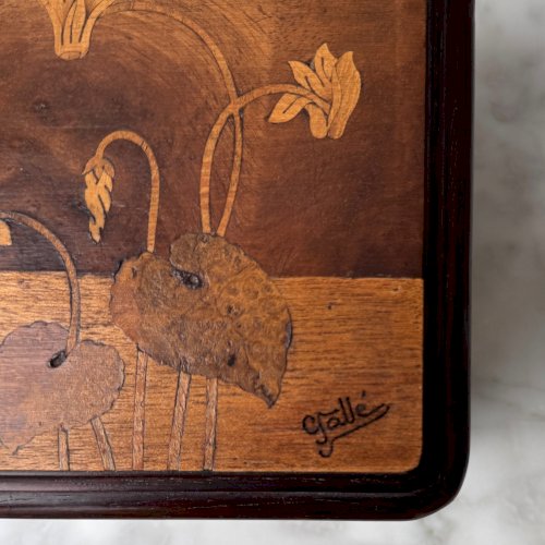 Boite à bijoux en marqueterie par Emile Gallé décor naturaliste M3705