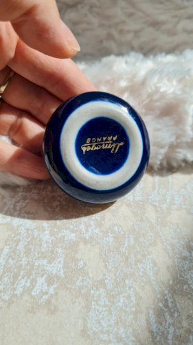 Boite a bijoux en porcelaine ou pilulier Limoges France