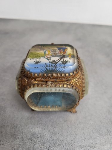 BOITE A BIJOUX EN VERRE BIZEAUTE DECORE